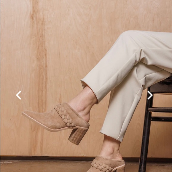 Dolce Vita // Serla Mules // Size 5.5 - Picture 1 of 6